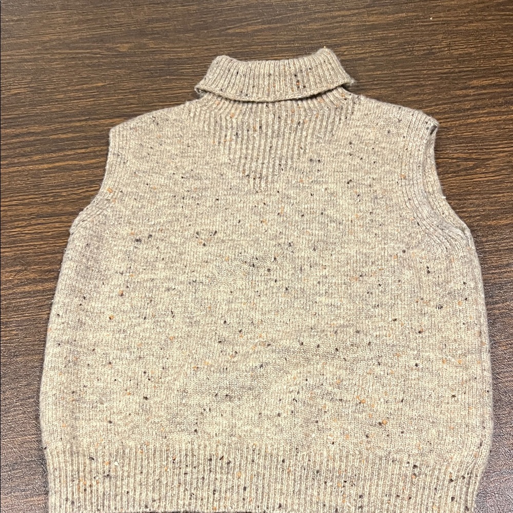 She + Sky Beige Speckled Turtleneck Sweater